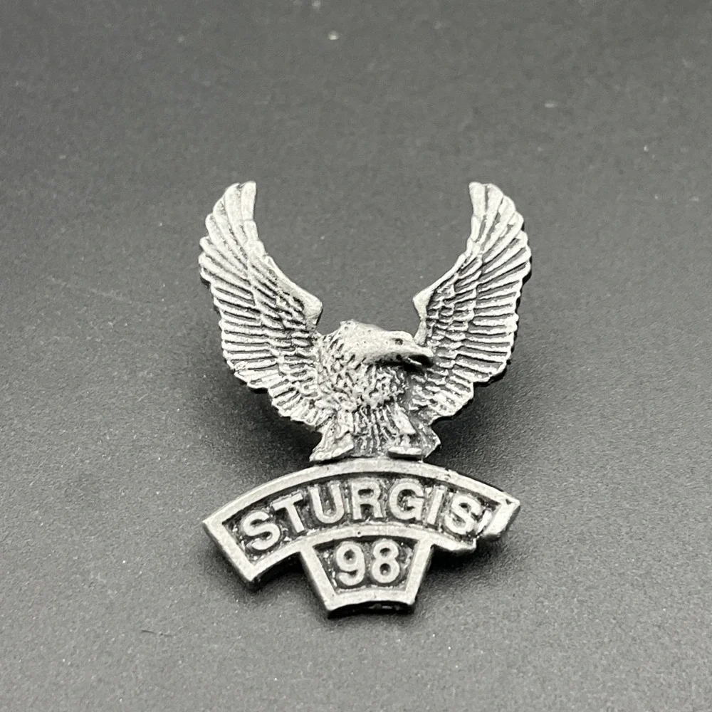 1998 Sturgis Bald Eagle Motorcycles Silver Tone‎ Lapel Hat Pin
